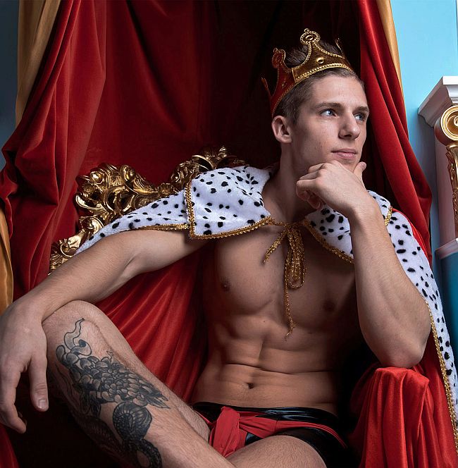 650px x 664px - Nikita Wels Hot Euro Muscle Live Gay Cam Star! | Men 4 Men Live | Gay Porn  Blog